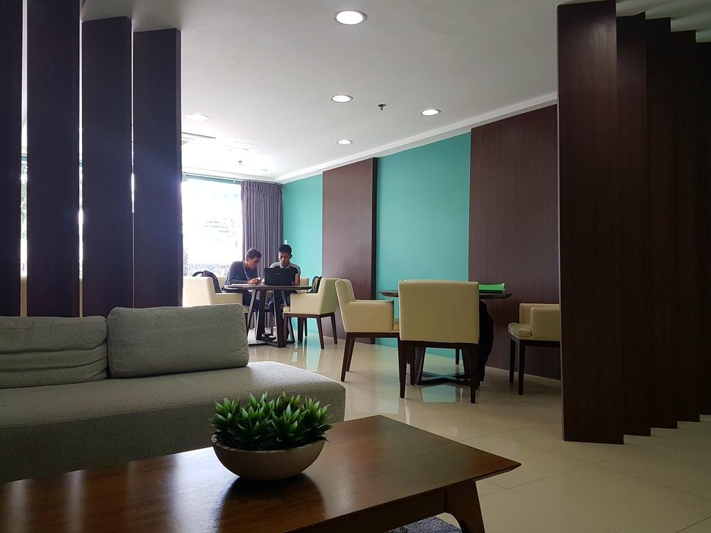 Padgett Place Prime Suites Cebu Exterior photo
