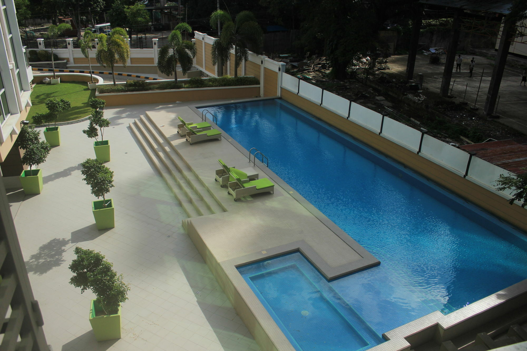 Padgett Place Prime Suites Cebu Exterior photo