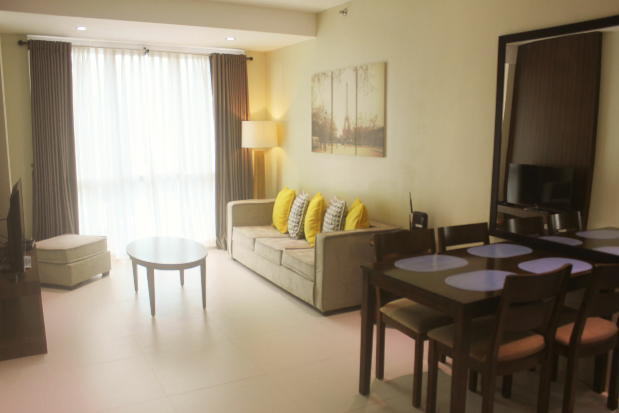 Padgett Place Prime Suites Cebu Exterior photo