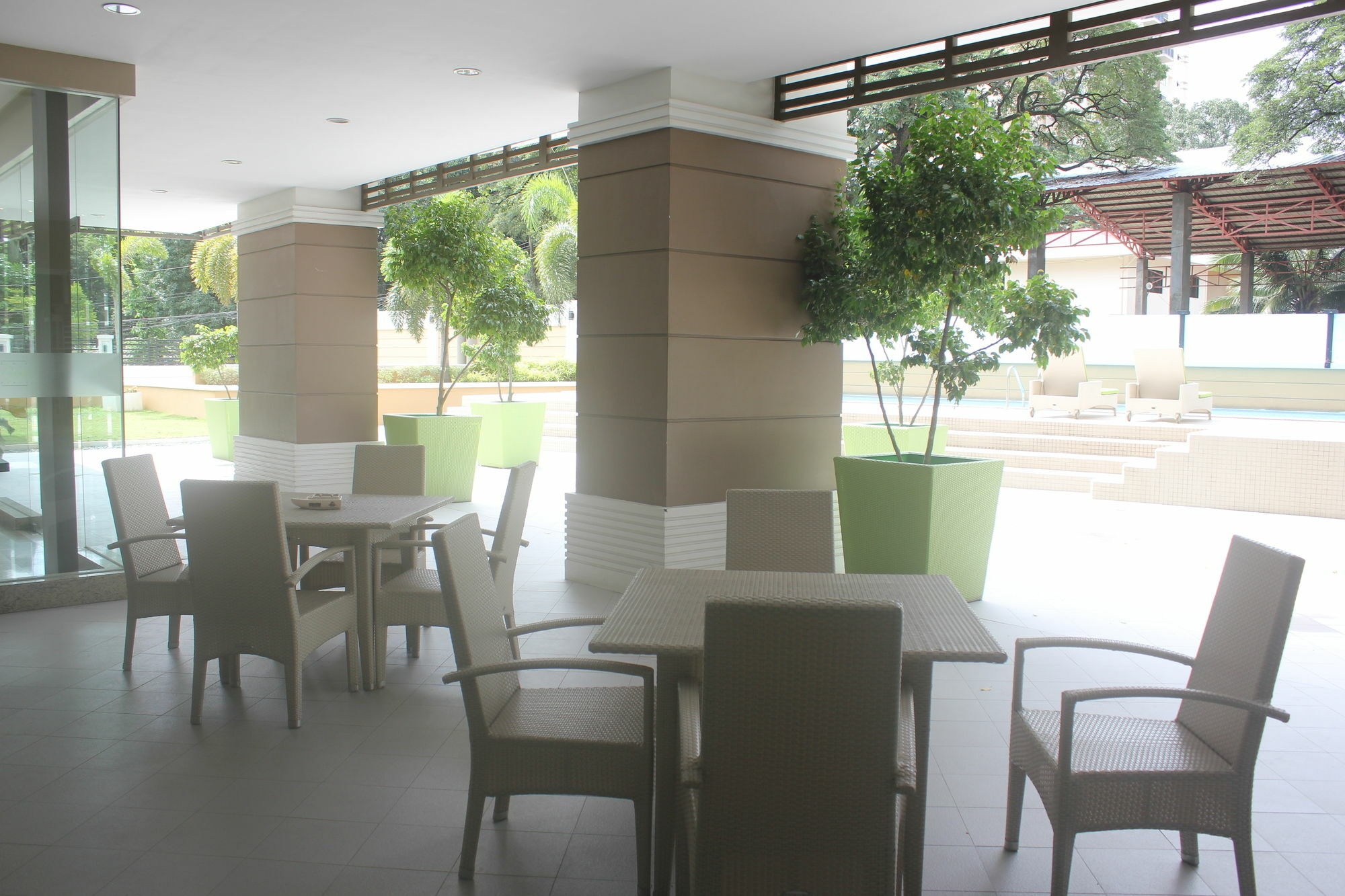 Padgett Place Prime Suites Cebu Exterior photo